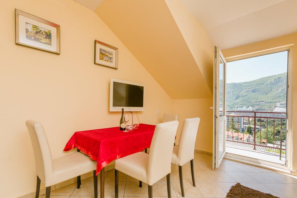 Apartments Feniks Kotor Eksteriør bilde